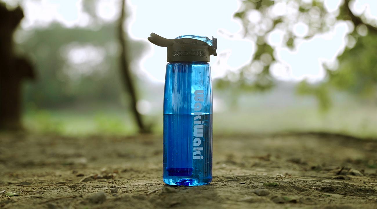 Wakiwaki Blue Purifier Water Bottle Review